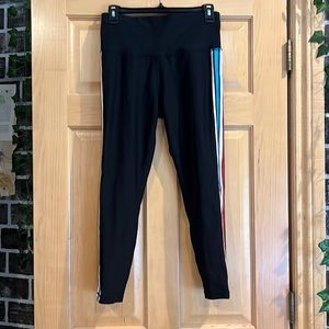 Black leggings with stripes